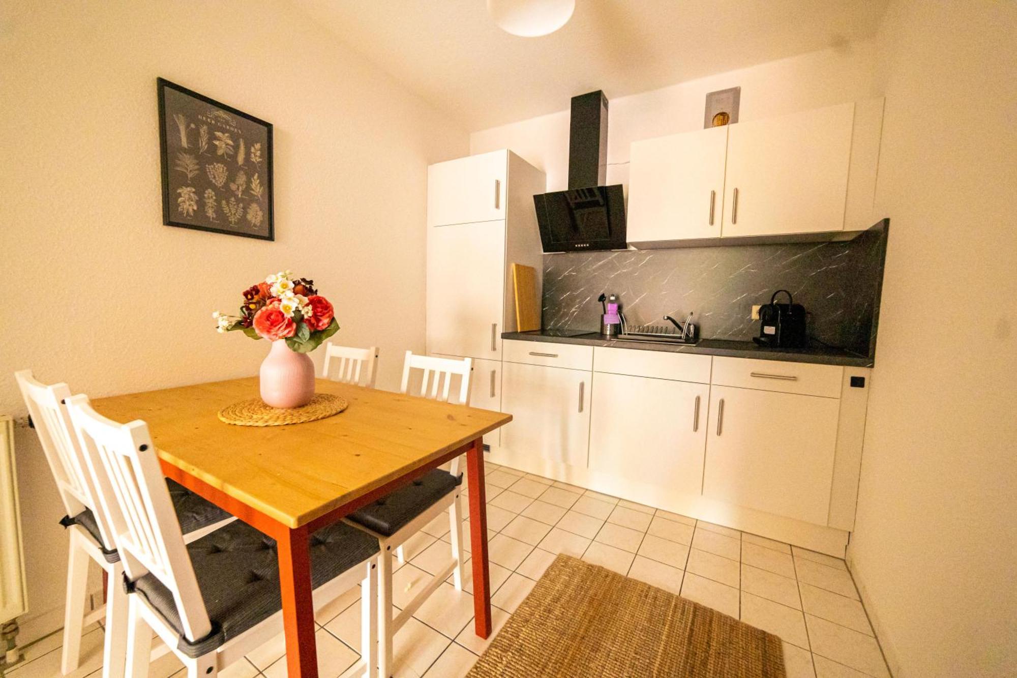 Fullhouse - Eisenach - K70 Apartments - Elevator - Balcony - Smarttv 외부 사진